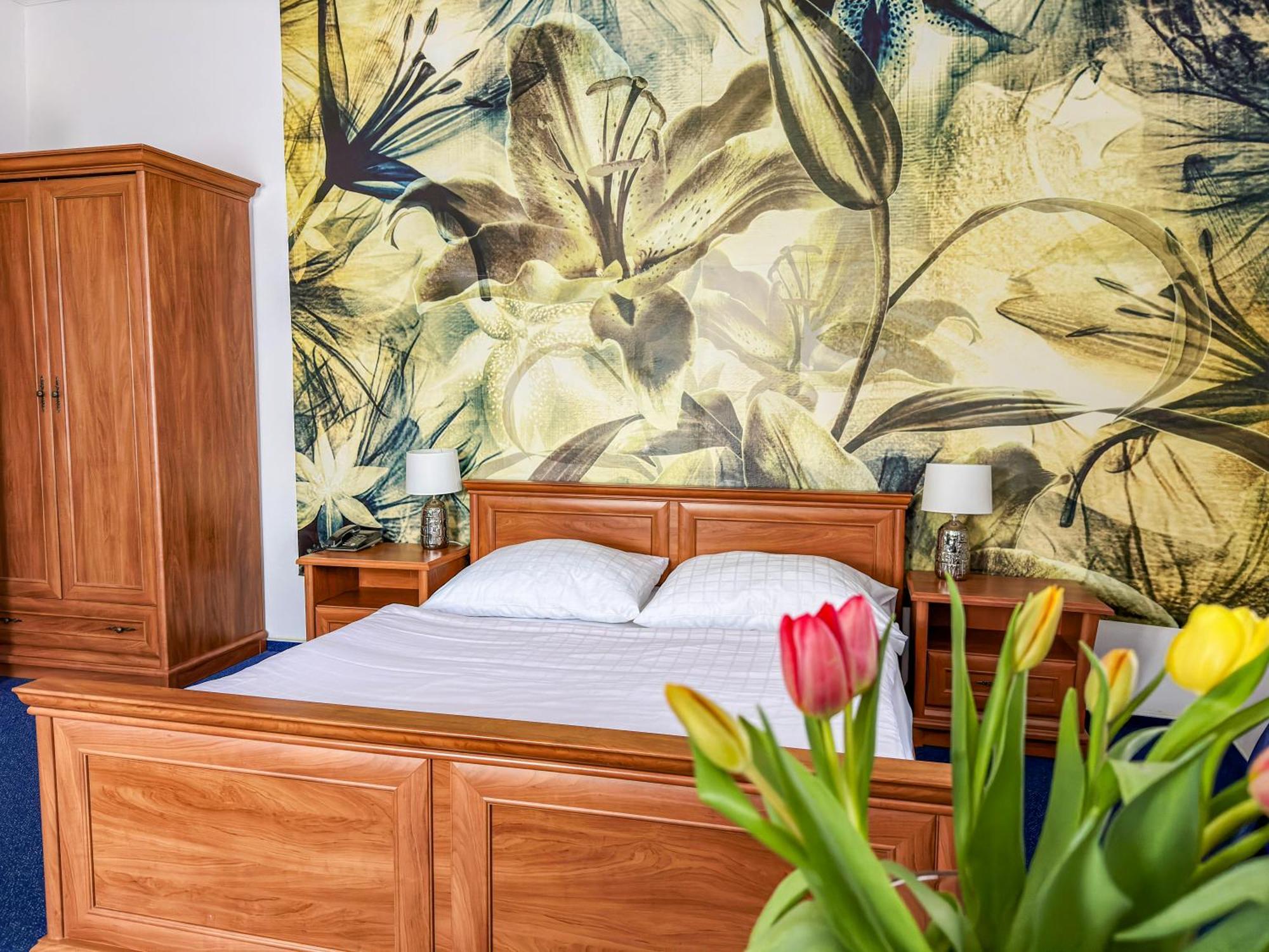 Růžek Hotel 3*